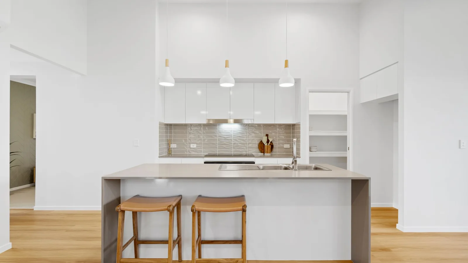 Bright contemporary kitchen and dining space